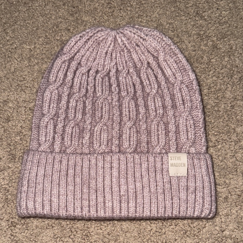 Steve Madden Lavender Cable Knit Beanie